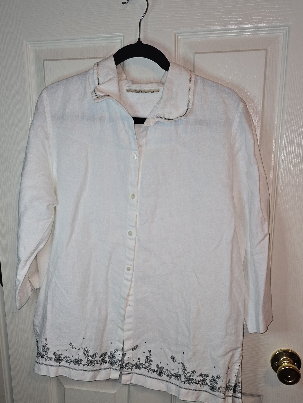 Norton McNaughton White Button-Down Shirt with Black Floral Embroidery